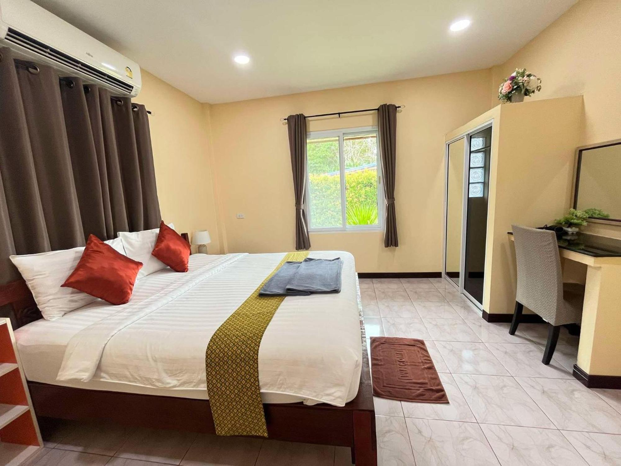 Rimlay Bay View Villa Ко Яо Ной Екстериор снимка